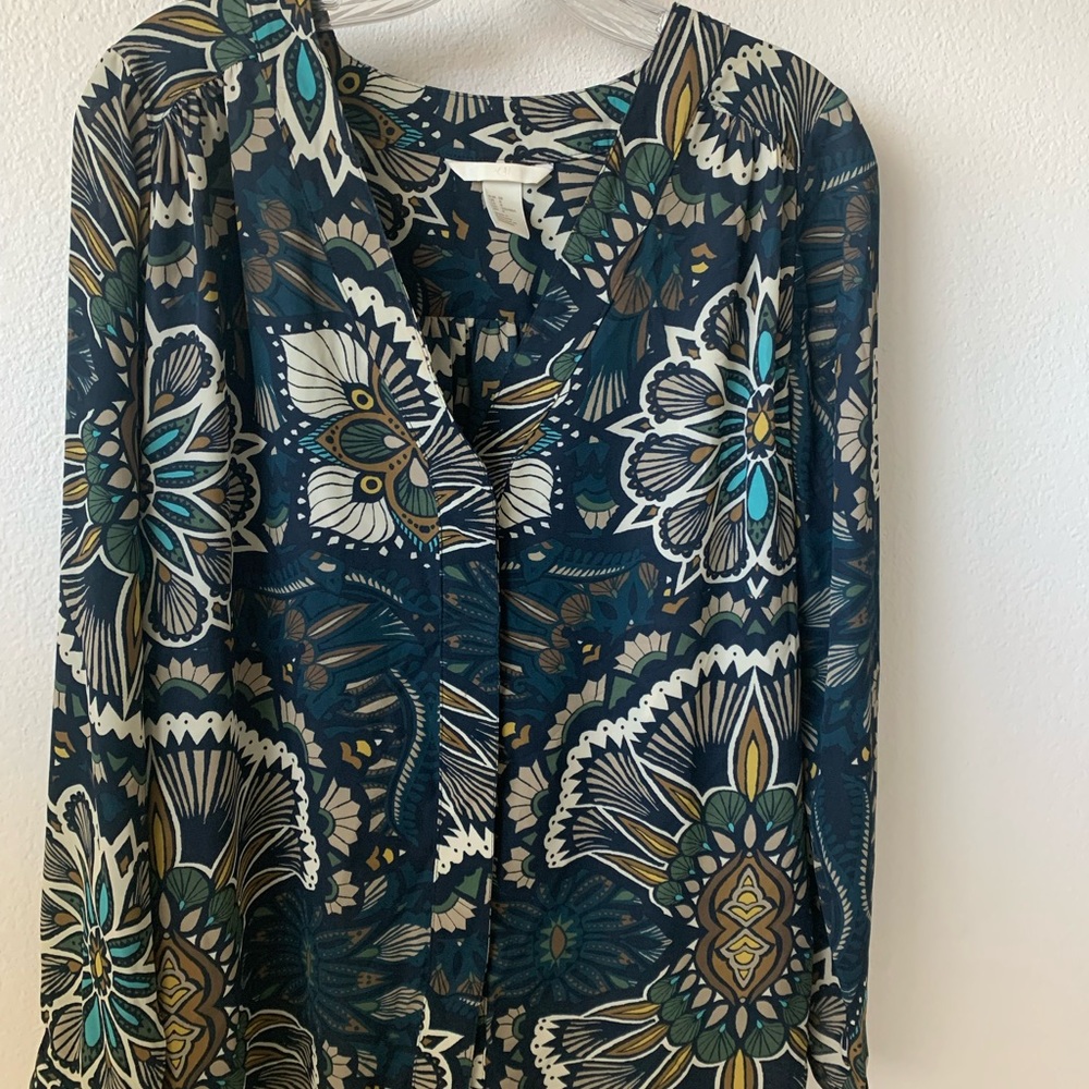 H&M Long sleeve floral shirt